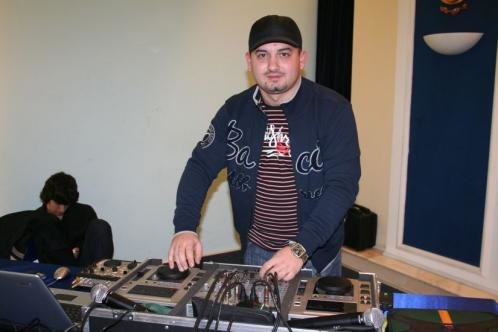 Super DJ - sonorizare si entertainment